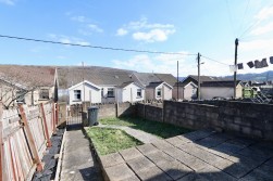 Greenfield, Newbridge, NP11