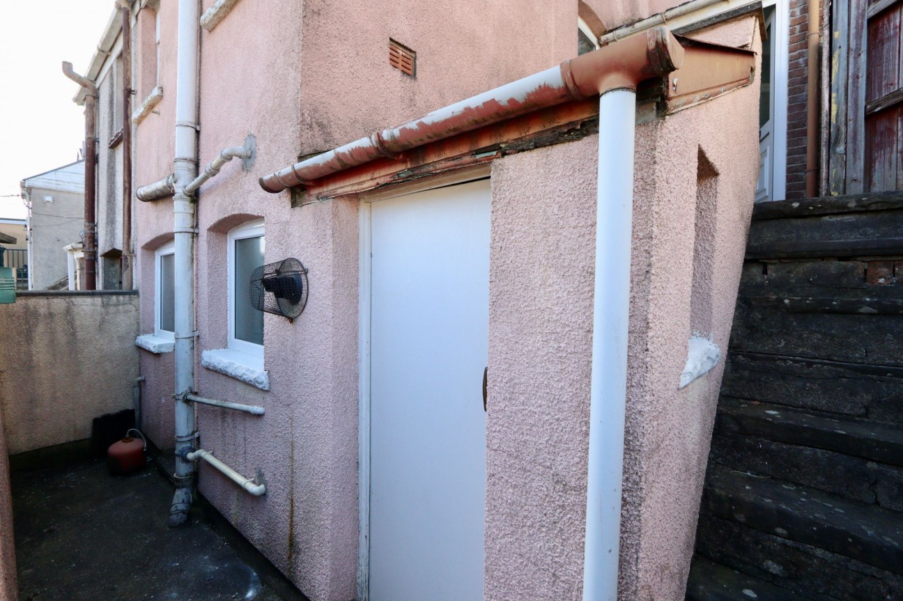 Greenfield, Newbridge, NP11