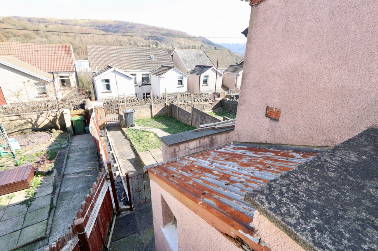 Greenfield, Newbridge, NP11