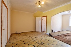Greenfield, Newbridge, NP11