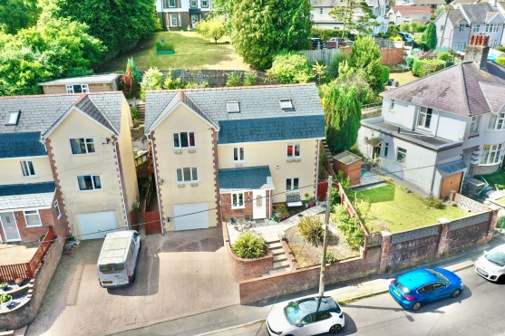 Ladysmith Road, Blackwood, NP12