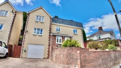 Ladysmith Road, Blackwood, NP12