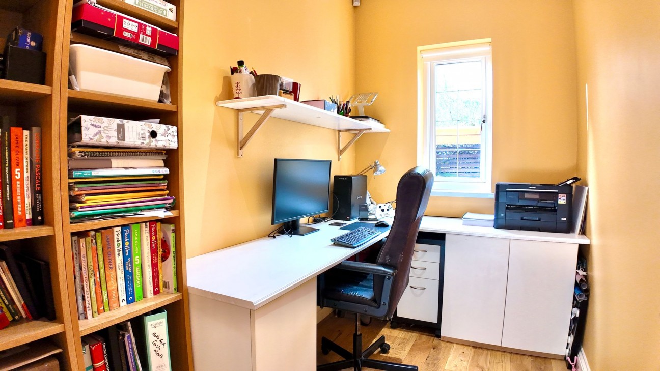 Sunnybank Road, Blackwood, NP12