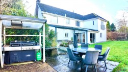 Sunnybank Road, Blackwood, NP12