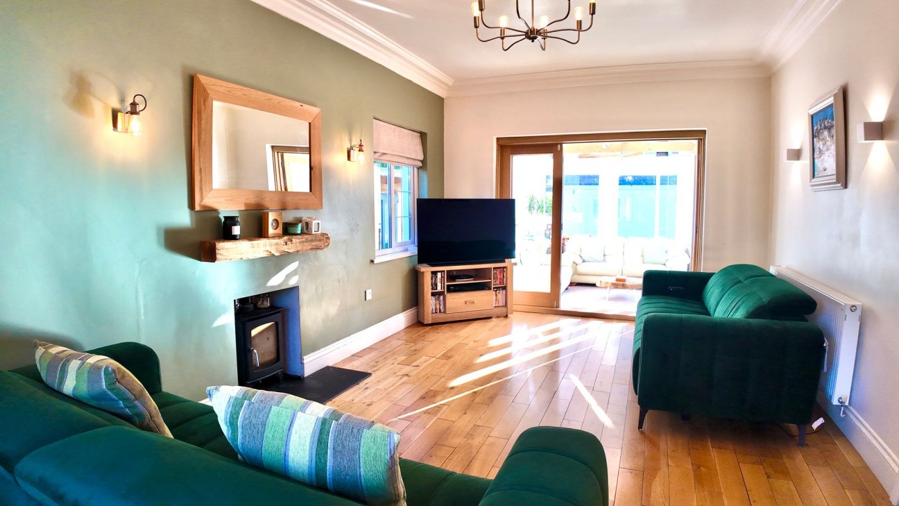 Sunnybank Road, Blackwood, NP12