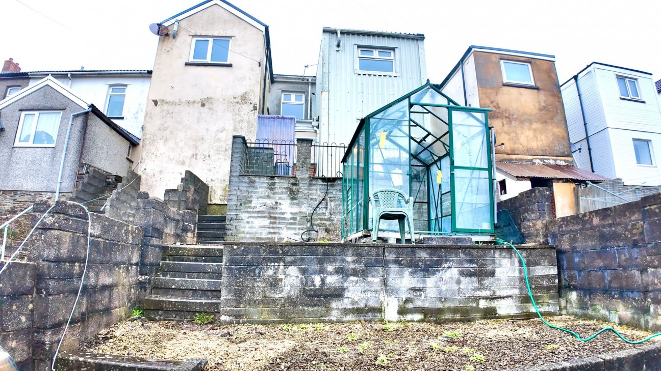 Pleasant View, Porth, CF39