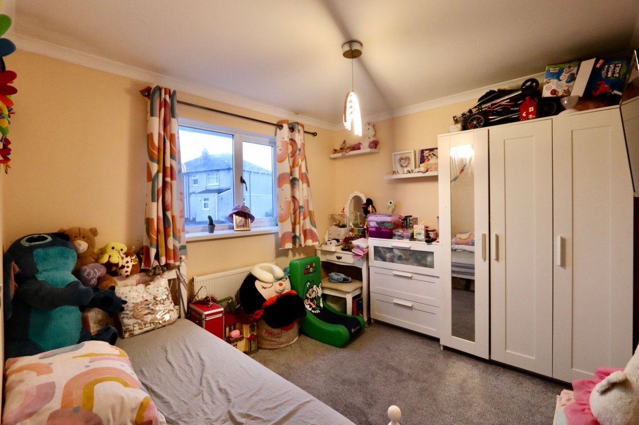 Hill View Lane, Oakdale, NP12
