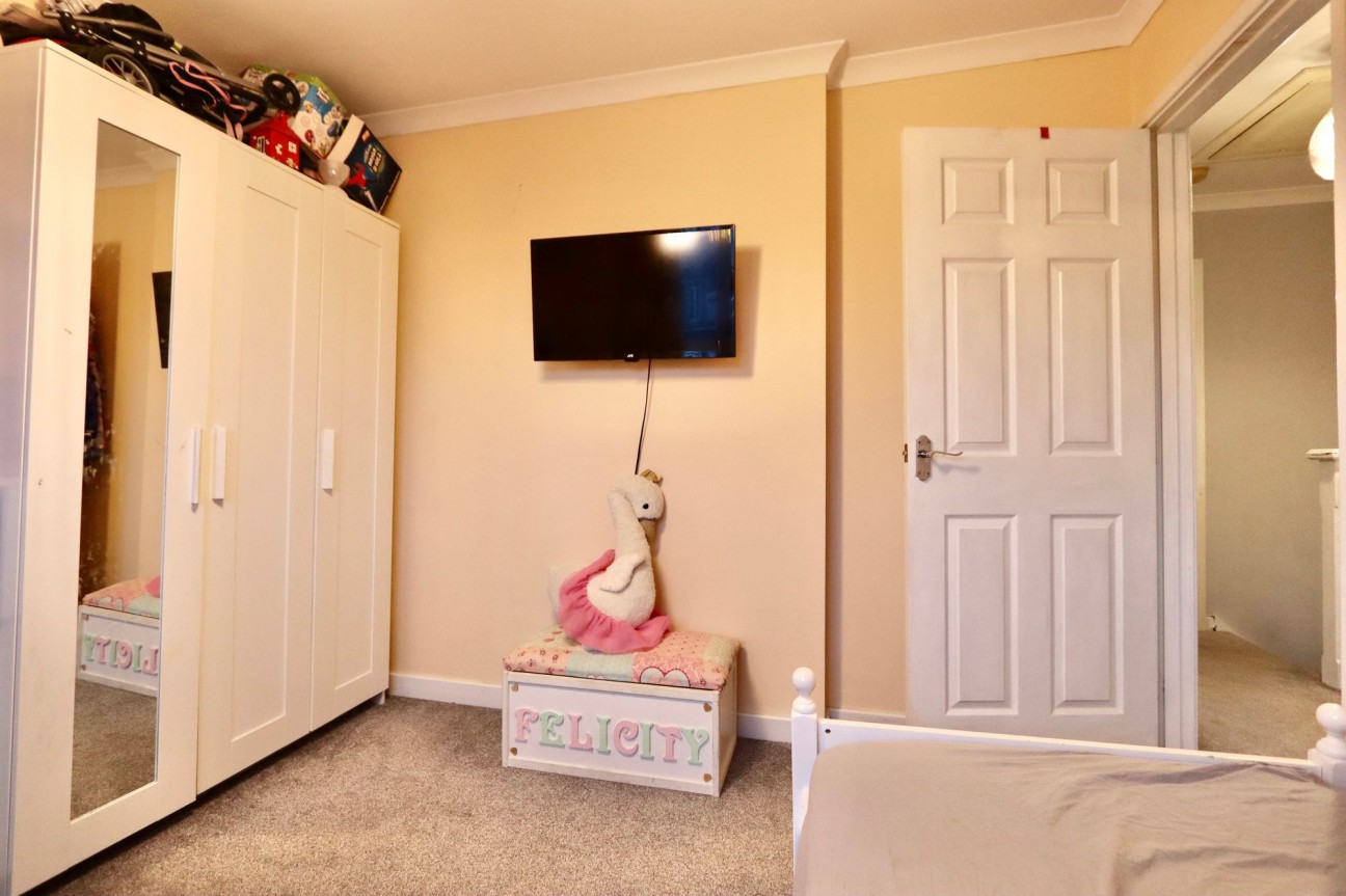 Hill View Lane, Oakdale, NP12