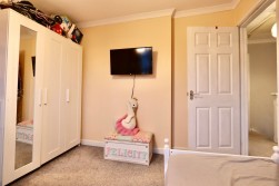 Hill View Lane, Oakdale, NP12