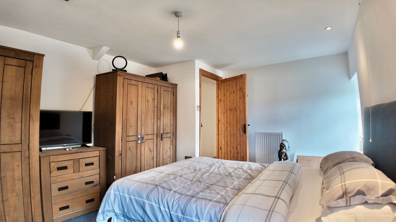 Ty Bryn Hill, Abertillery, NP13