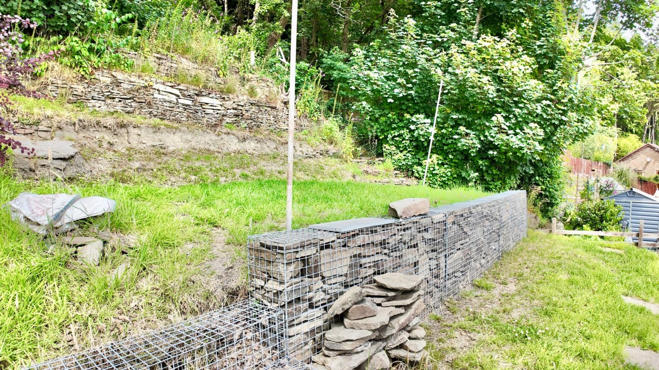 Ty Bryn Hill, Abertillery, NP13