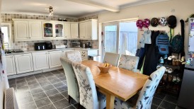 Park Road, Maesycwmmer, CF82
