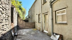 Queens Road, Elliots Town, NP24
