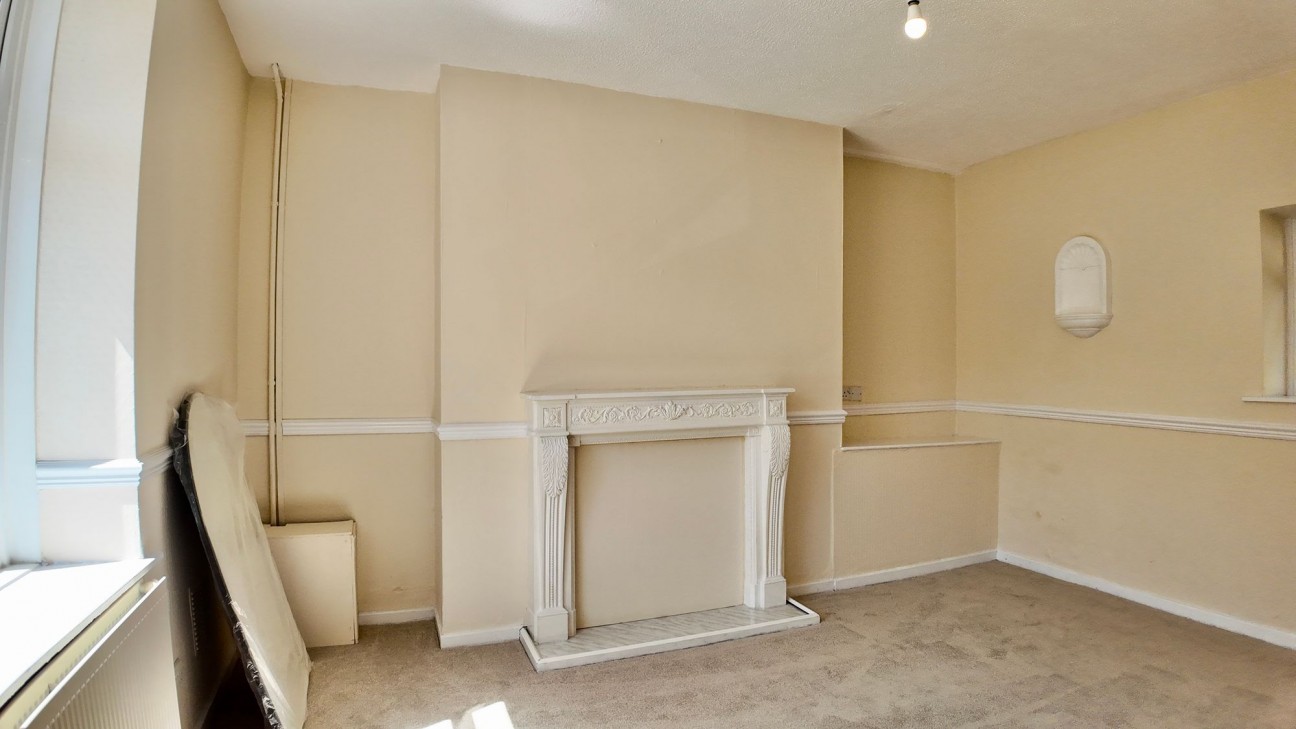 Queens Road, Elliots Town, NP24