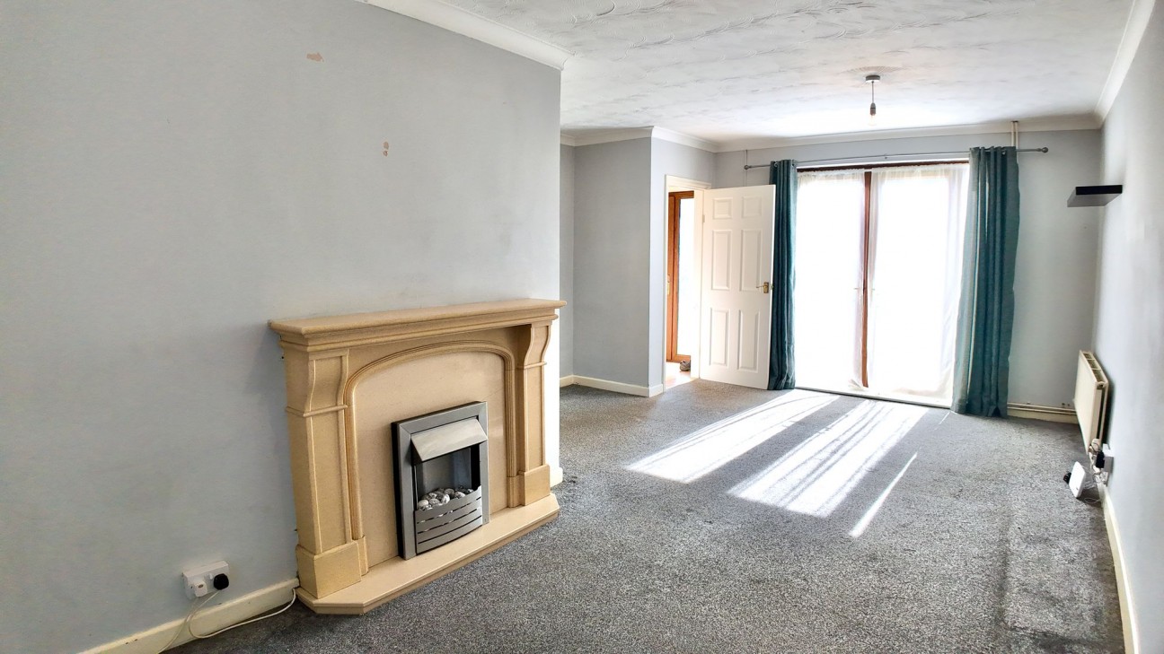 St. Marys Road, Pontllanfraith, NP12