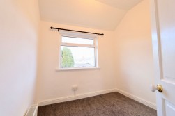 Tynycoed Crescent, Cefn Fforest, NP12