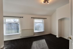 Tynycoed Crescent, Cefn Fforest, NP12