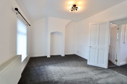 Tynycoed Crescent, Cefn Fforest, NP12