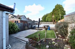 Tynycoed Crescent, Cefn Fforest, NP12