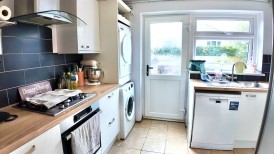 Llwyn-On Crescent, Oakdale, NP12