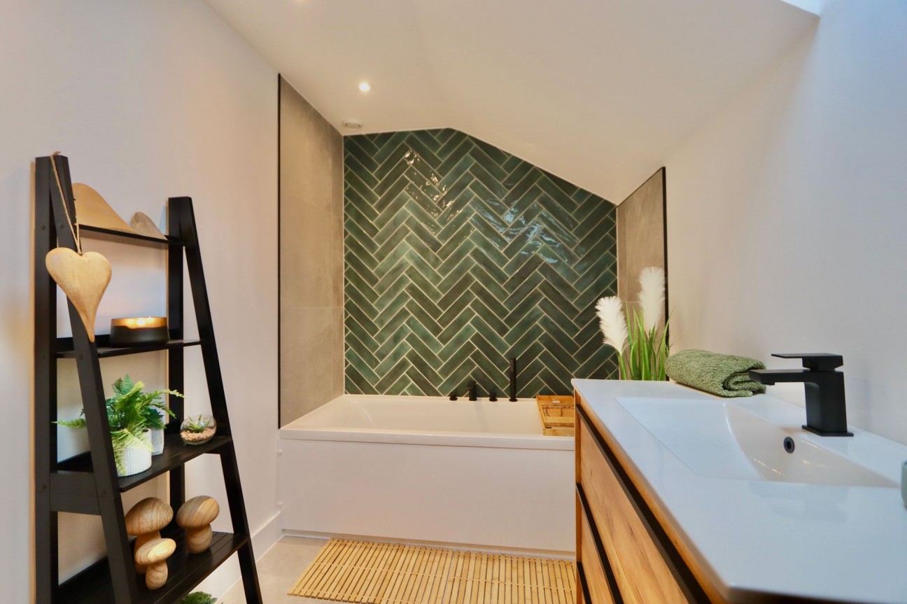 Gwerthonor Lane, Gilfach, CF81