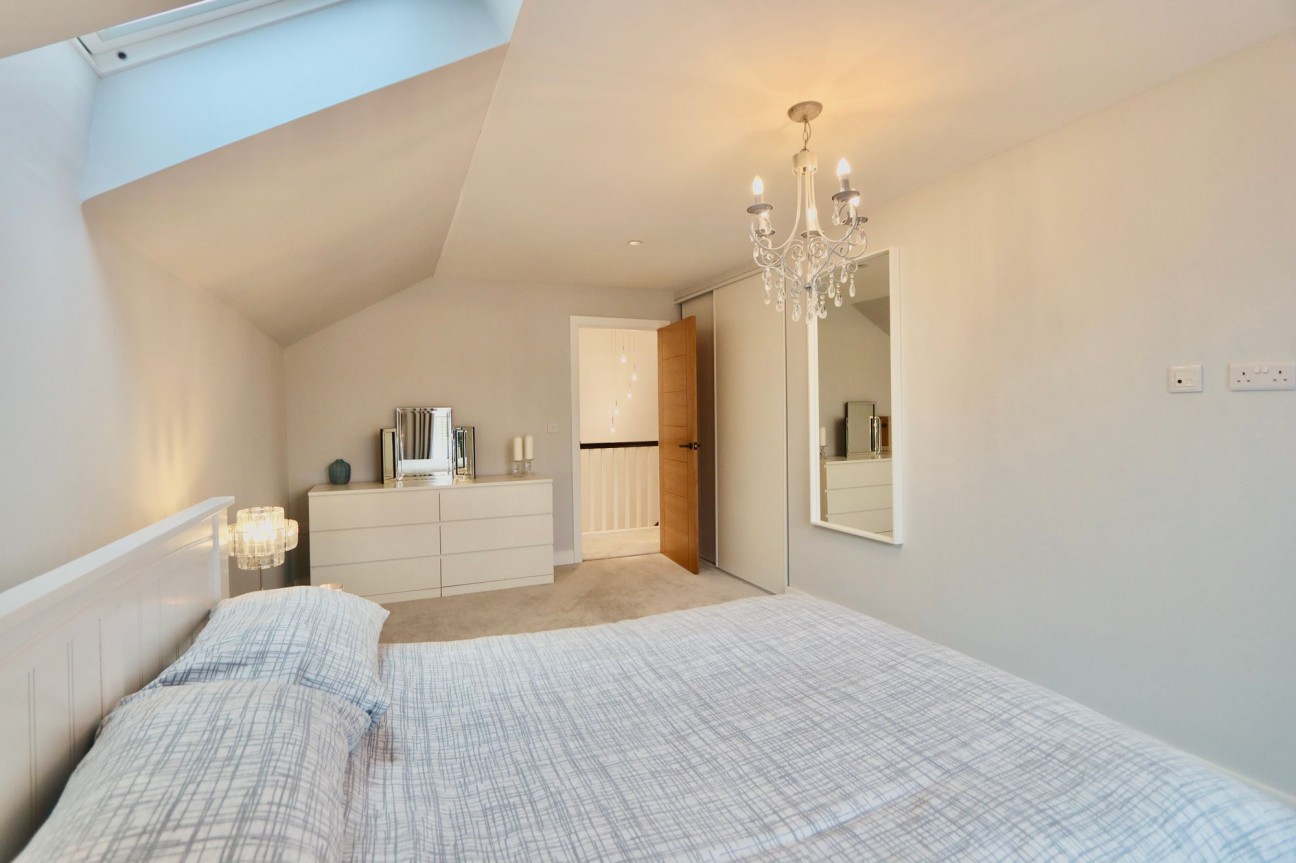 Gwerthonor Lane, Gilfach, CF81