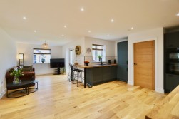 Gwerthonor Lane, Gilfach, CF81