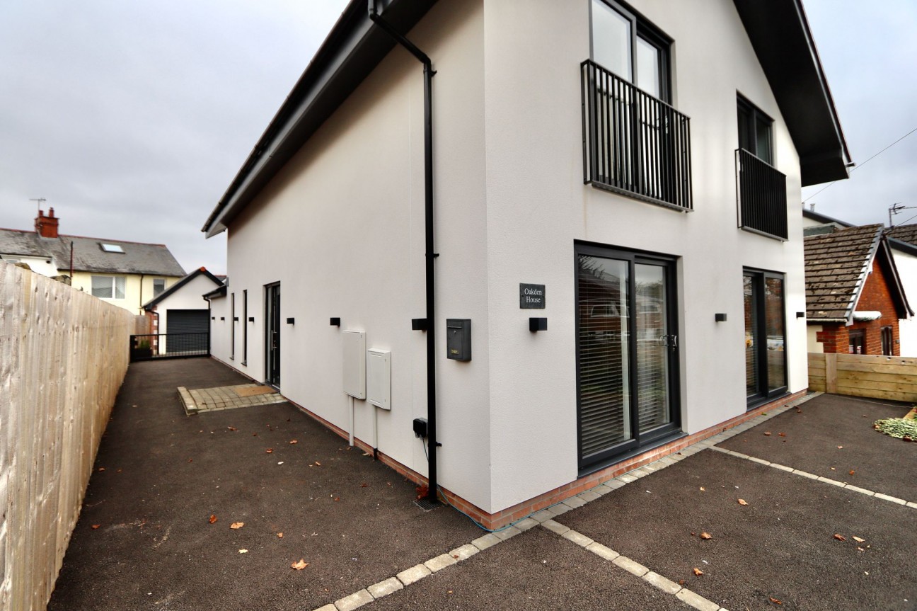 Gwerthonor Lane, Gilfach, CF81