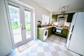 Poplar Road, Aberbargoed, CF81