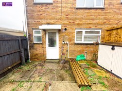 Waun Llwyn Crescent, Blackwood, NP12