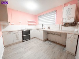 Waun Llwyn Crescent, Blackwood, NP12