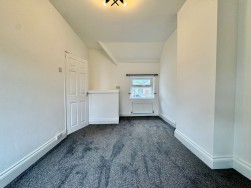 Craiglas Crescent, Cefn Fforest, NP12