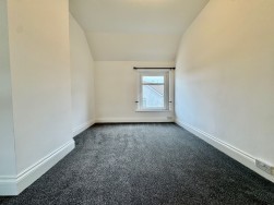 Craiglas Crescent, Cefn Fforest, NP12