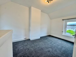 Craiglas Crescent, Cefn Fforest, NP12