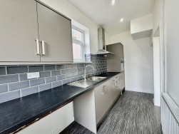 Craiglas Crescent, Cefn Fforest, NP12