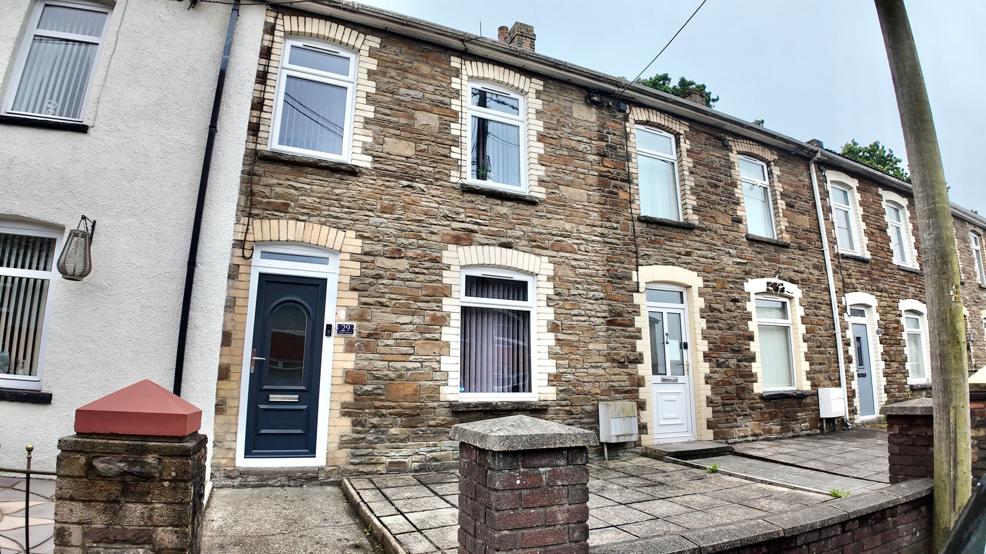 High Street, Newbridge, NP11