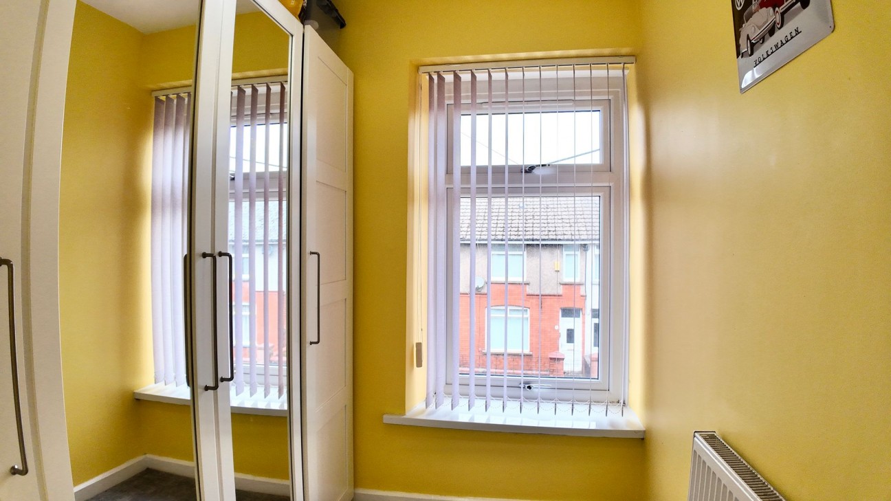 High Street, Newbridge, NP11