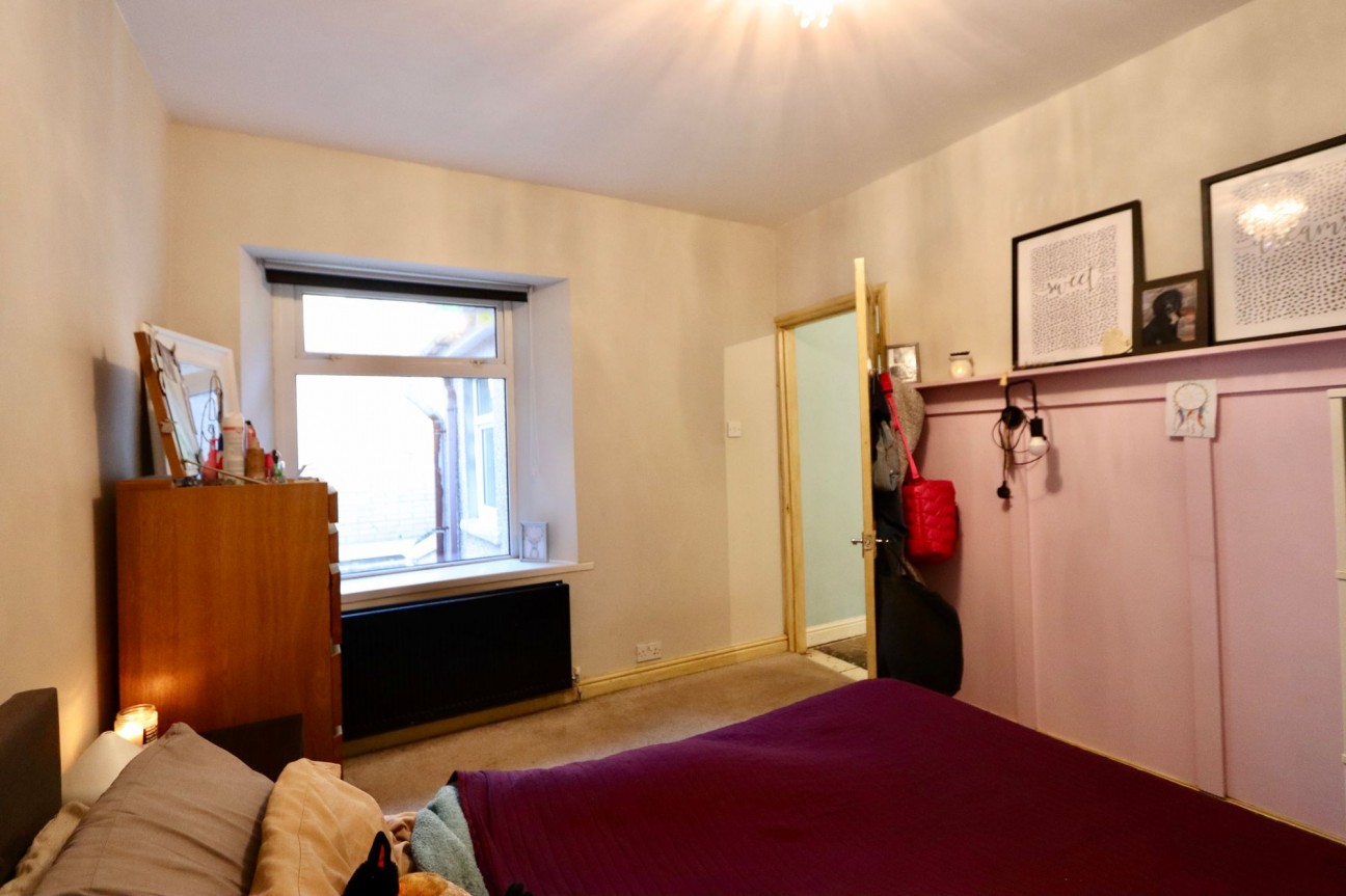 Commercial Street, Ynysddu, NP11