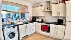 Lime Court, Newbridge, NP11