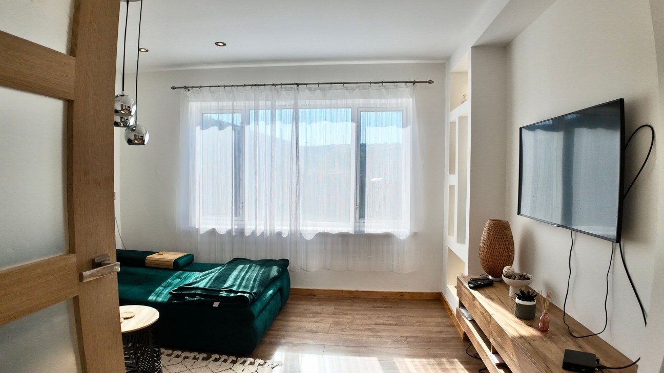Lime Court, Newbridge, NP11