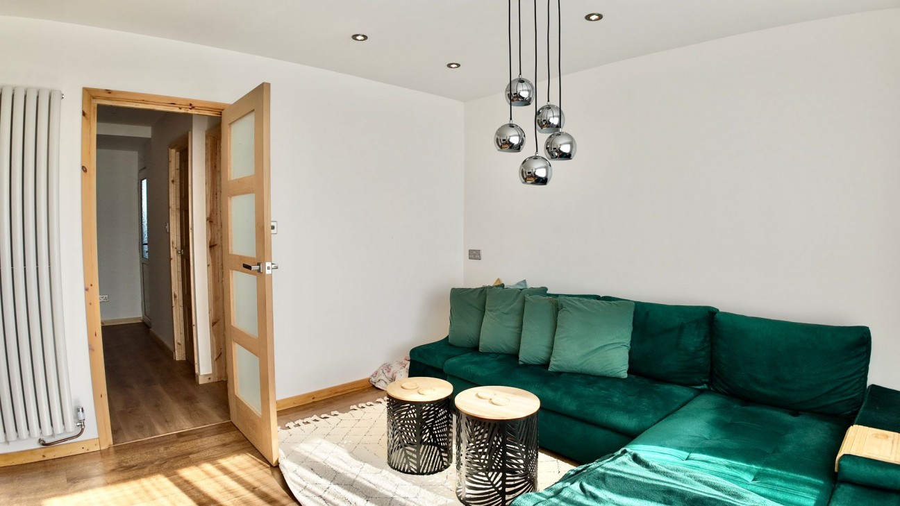 Lime Court, Newbridge, NP11