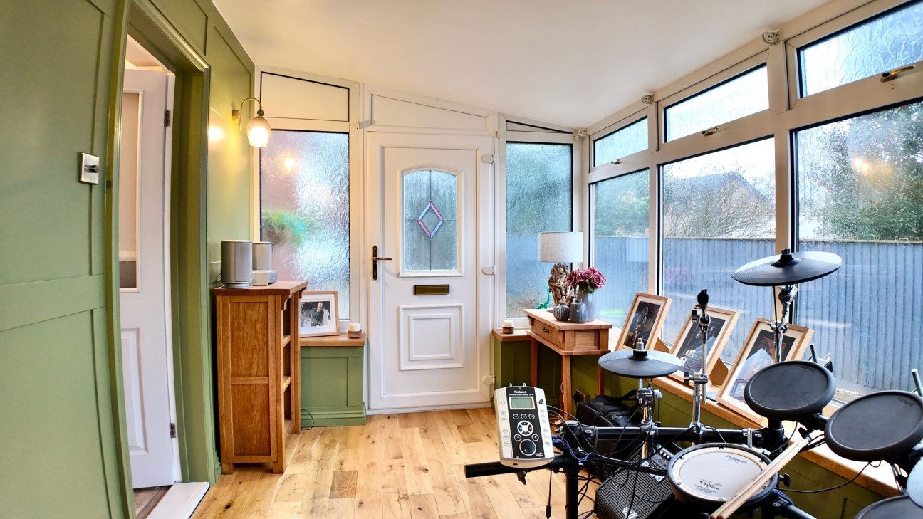 Cherry Grove, Crumlin, NP11