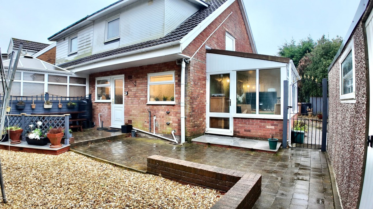 Cherry Grove, Crumlin, NP11