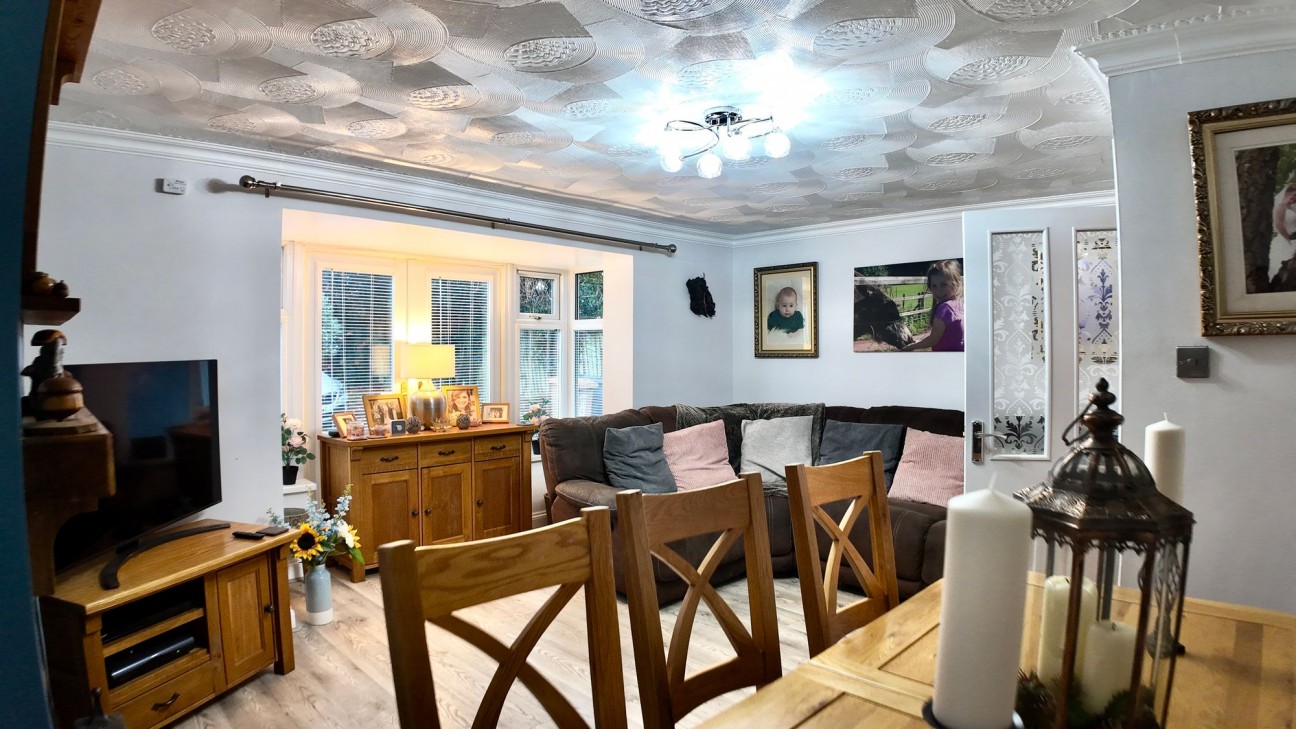 Cherry Grove, Crumlin, NP11