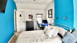 Fflorens Road, Newbridge, NP11