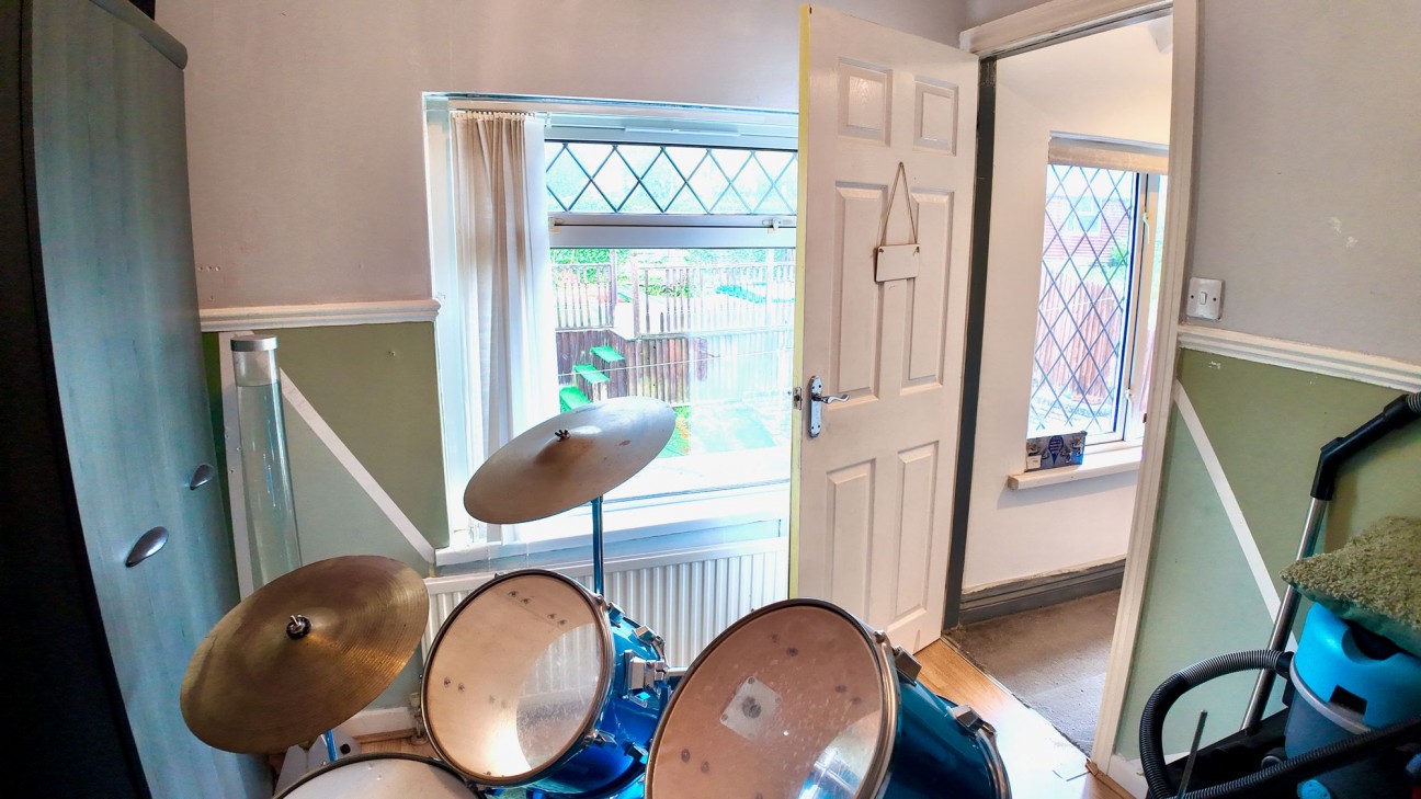 Fflorens Road, Newbridge, NP11