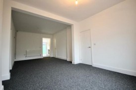 Risca Road, Cross Keys, NP11