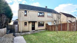 Claerwen, Gelligaer, CF82