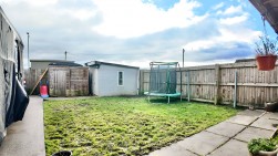 Claerwen, Gelligaer, CF82