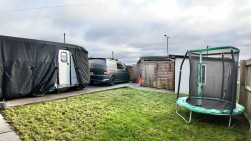 Claerwen, Gelligaer, CF82